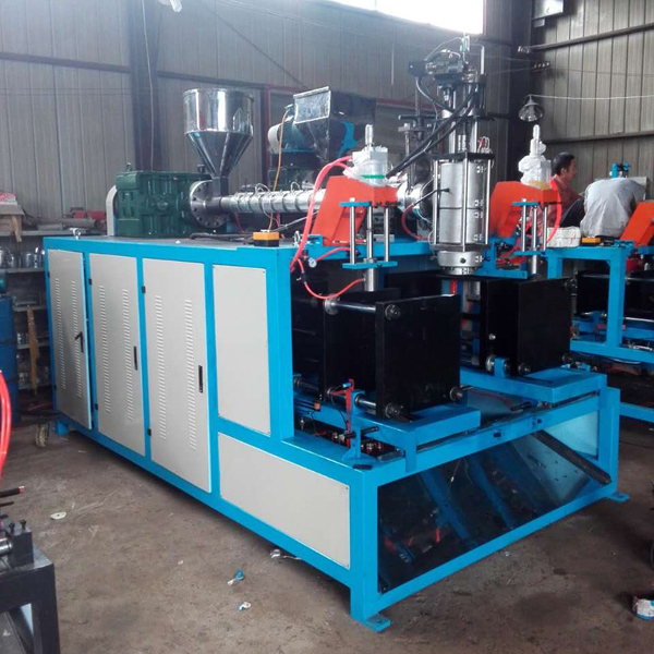 吹塑機(jī)單螺桿擠出機(jī)螺桿應(yīng)如何清理和保養(yǎng)?