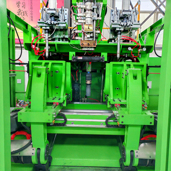 15、全電動10升液位線吹塑機1.jpg 15、全電動10升液位線吹塑機1.jpg