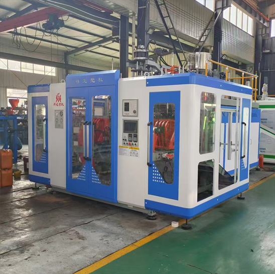 1745401713656865.jpg 8、電動(dòng)20升吹塑機(jī)1.jpg